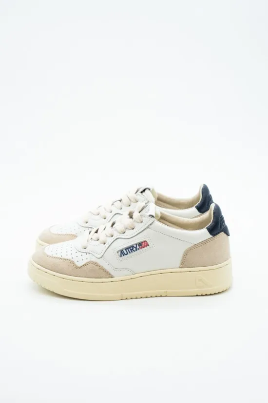 AUTRY MEDALIST LOW SNEAKER WOM AULW LS28