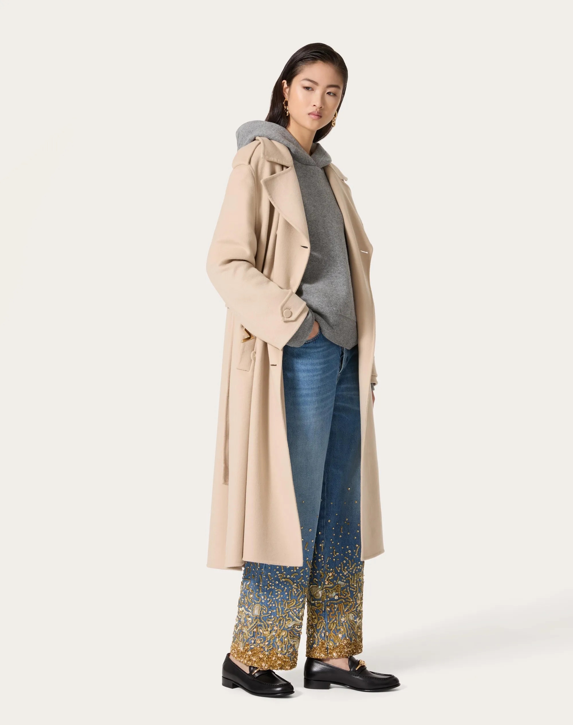 PANTALONI IN DENIM RICAMATI